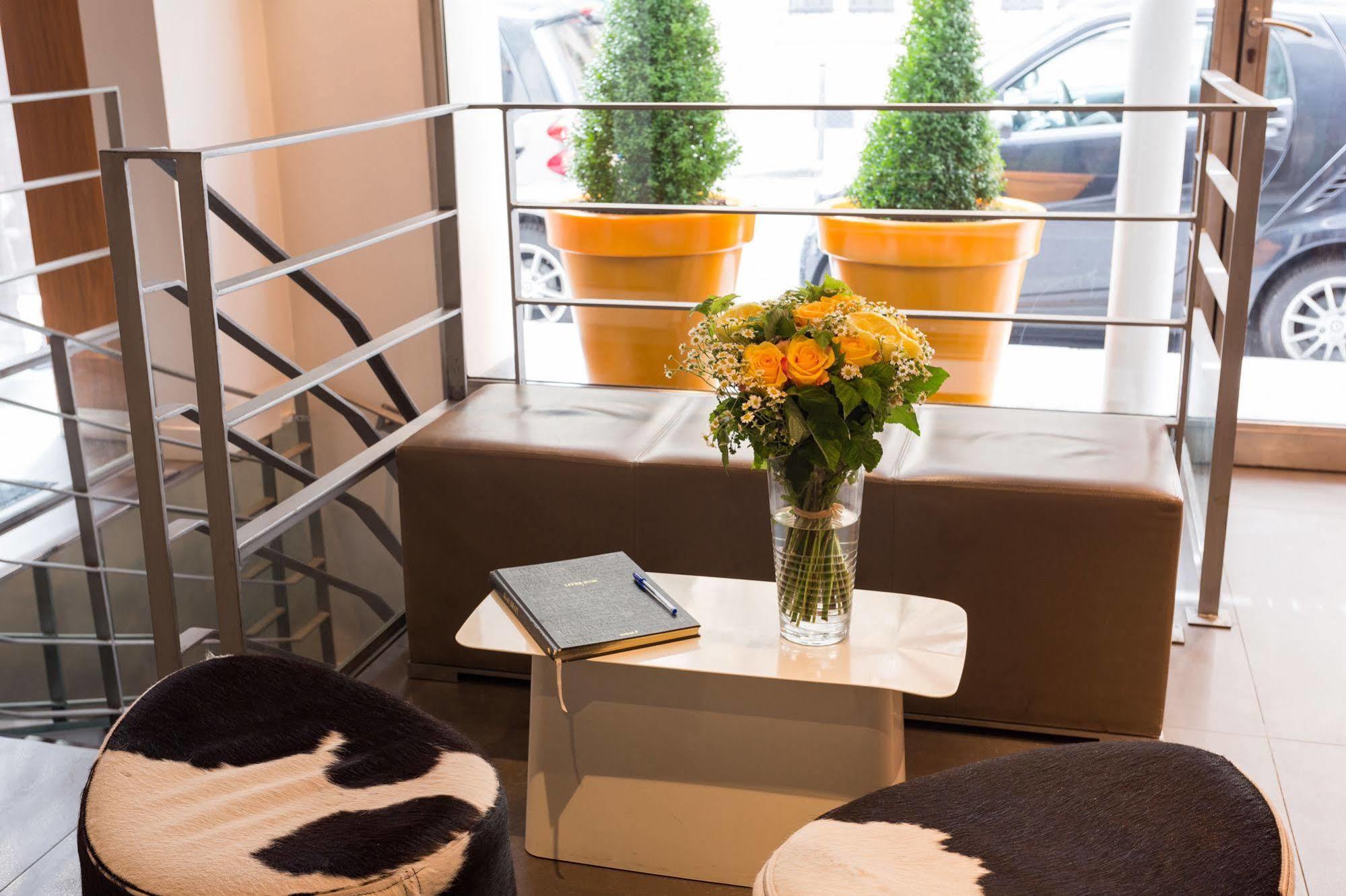 Le 20 Prieure Hotel Paris Eksteriør bilde